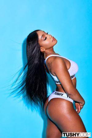 Original 2000 px/ 2999 px