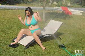 Original 2000 px/ 1331 px