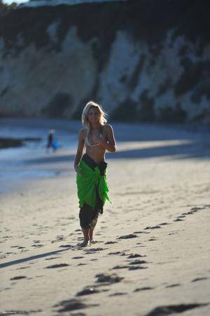 Original 899 px/ 1352 px