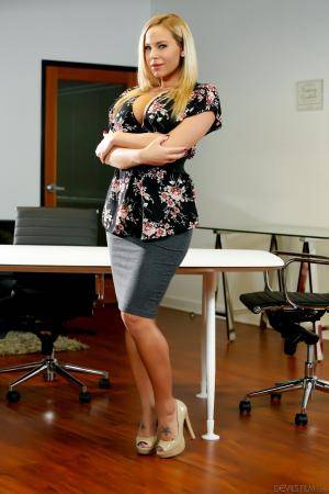 Original 1280 px/ 1920 px