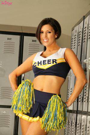 #Twistys - Dylan Ryder #solo #cheerleader #sport #usa