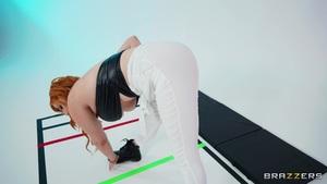 Lauren Phillips, Rose Lynn - Mask Off, Hard On