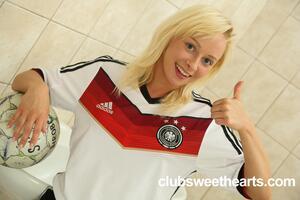 Original 2000 px/ 1333 px