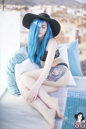 Original 2432 px/ 3648 px