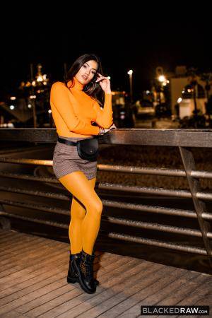 Original 2000 px/ 3000 px