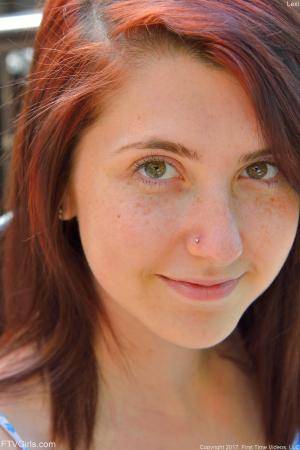 Original 852 px/ 1280 px