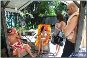 Original 850 px/ 571 px