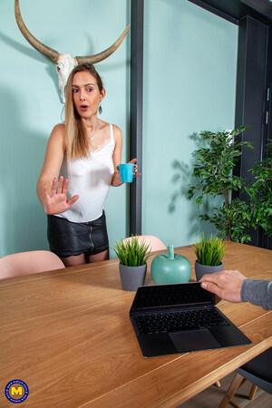 Original 1706 px/ 2560 px