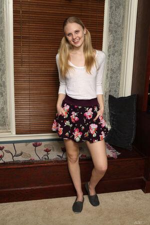 Original 2240 px/ 3360 px