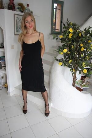 Original 1067 px/ 1600 px