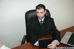 Original 900 px/ 600 px