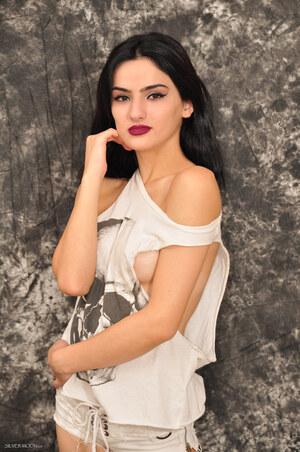 Original 2001 px/ 3012 px