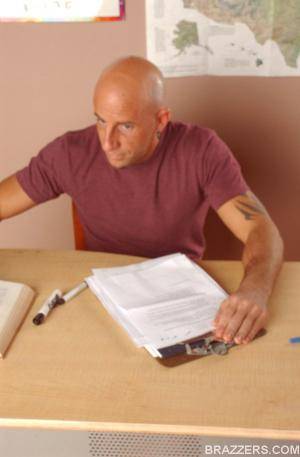 Original 600 px/ 915 px