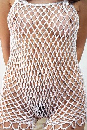 Original 683 px/ 1024 px