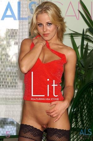 Mia Stone, LIT