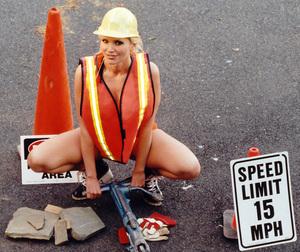 Original 586 px/ 493 px