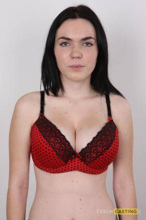 Original 533 px/ 800 px