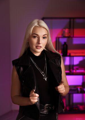 Original 2700 px/ 3780 px