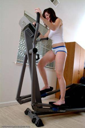 Original 683 px/ 1024 px