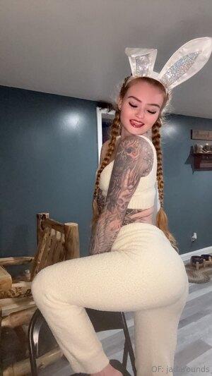 Original 1242 px/ 2208 px