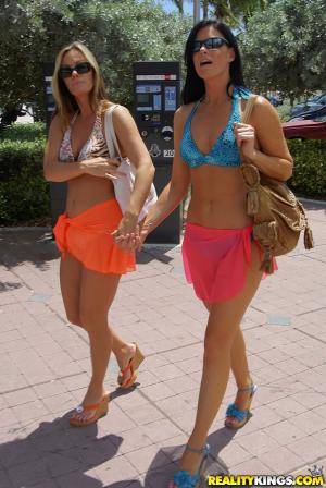 Original 602 px/ 900 px