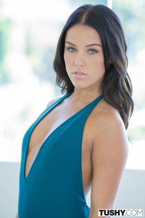 Megan Rain Vacation DP