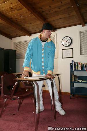 Original 600 px/ 900 px