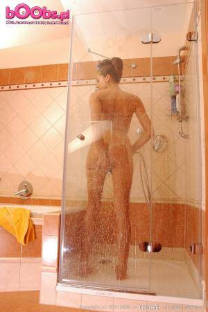 Original 680 px/ 1024 px