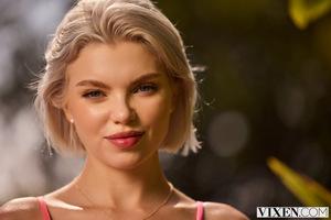 Original 2998 px/ 2000 px