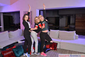 Original 2500 px/ 1667 px