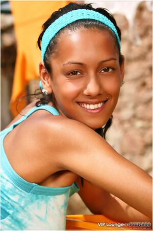 Original 900 px/ 1353 px