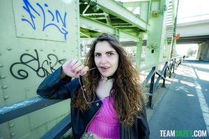 Original 1620 px/ 1082 px