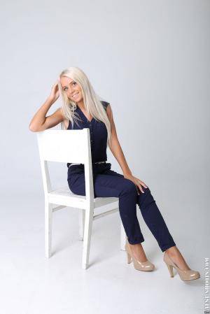 Original 854 px/ 1280 px