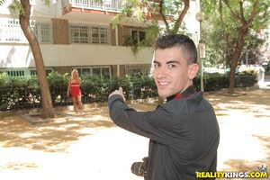 Original 1903 px/ 1269 px