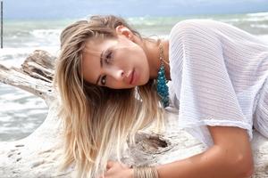 Original 3000 px/ 2000 px