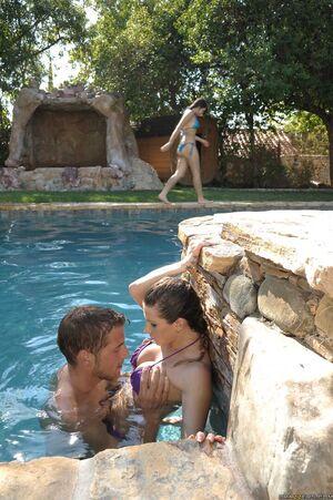 Original 719 px/ 1080 px