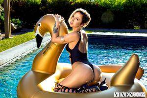 Original 3000 px/ 2000 px