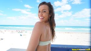 Original 3840 px/ 2158 px