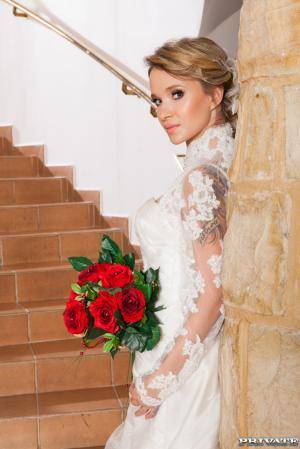 Original 1067 px/ 1600 px