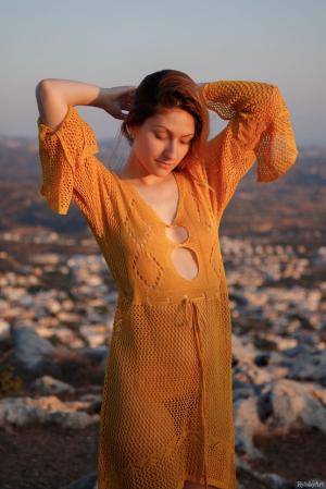 Original 854 px/ 1280 px