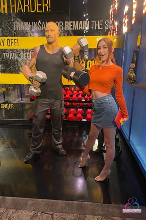 Original 2000 px/ 3000 px