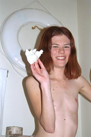 Original 682 px/ 1024 px