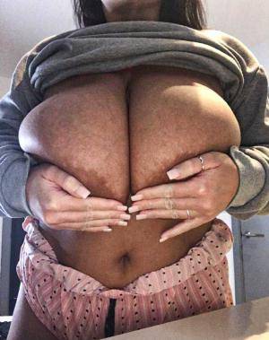 Original 712 px/ 900 px