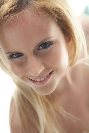 Original 854 px/ 1280 px