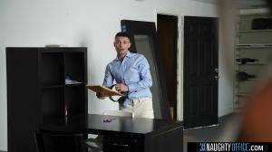 Original 2500 px/ 1406 px