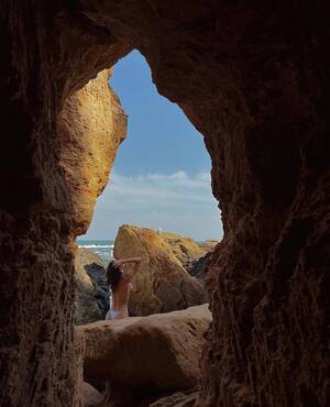 Original 1037 px/ 1280 px