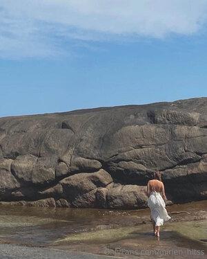 Original 1027 px/ 1280 px