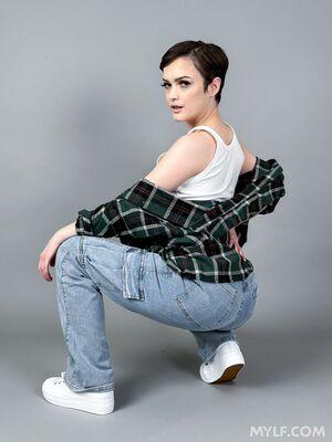 Original 810 px/ 1080 px