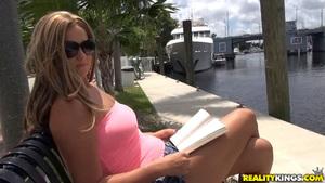 Original 3840 px/ 2160 px