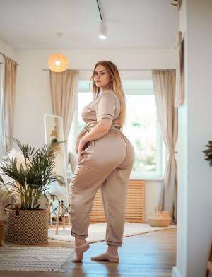 Original 978 px/ 1280 px